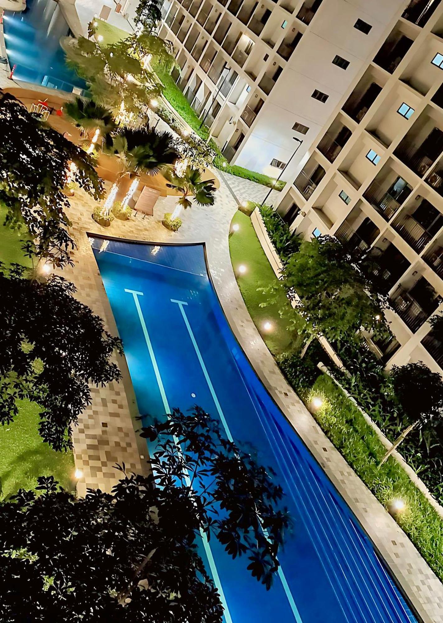 2 Side-By-Side P00L Front Condos, 6 Beds, 2 Cr, 2 Kitchen For 10 Guests At Moa Μανίλα Εξωτερικό φωτογραφία